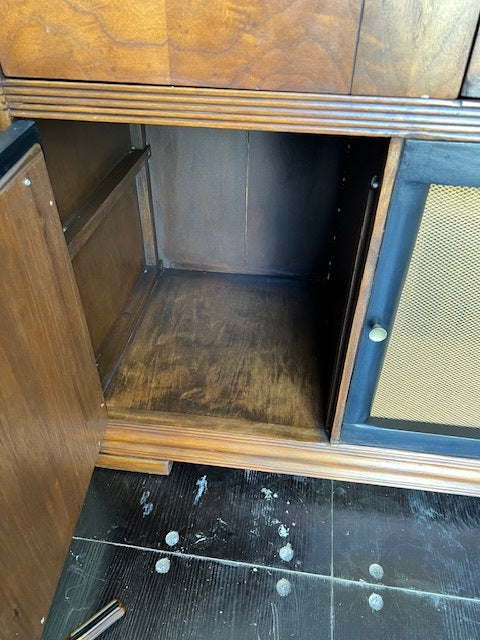 1940's Silvertone Radio Cabinet Refinished and Upgraded with new Sound System