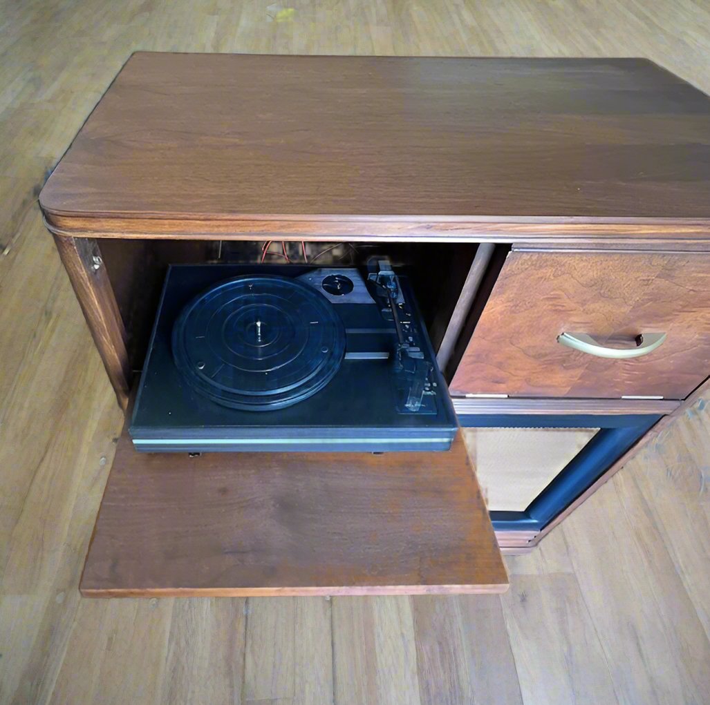 1940's Silvertone Radio Cabinet Refinished and Upgraded with new Sound System